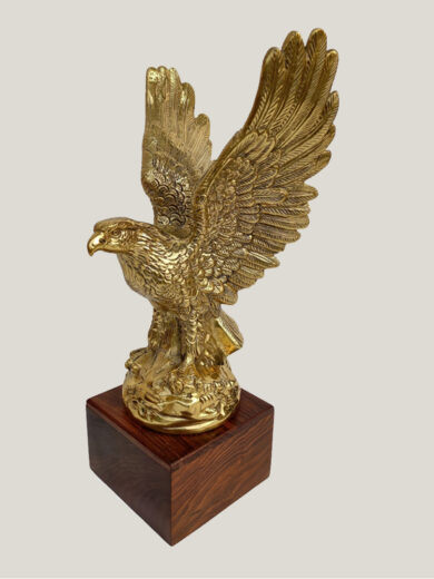 Majestic Eagle Statue on Wooden Base