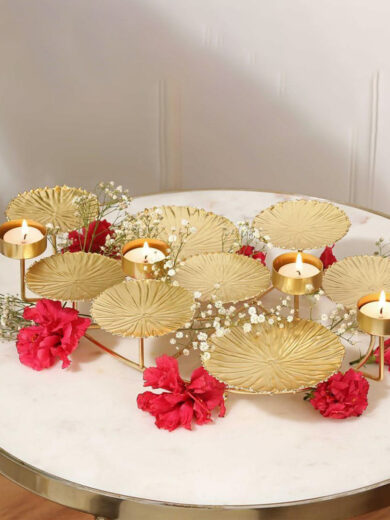 Multiple Lotus leaves Tray with mini candle holders