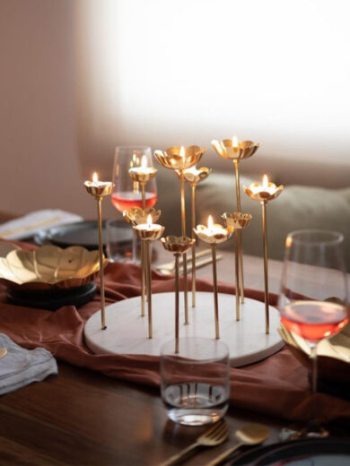 Flower-shaped Candle Holder Stands Centerpiece combined on a tray